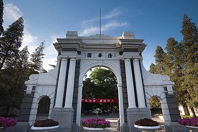 《超击突破》评测：放飞想象的大逃杀可以有多好玩？